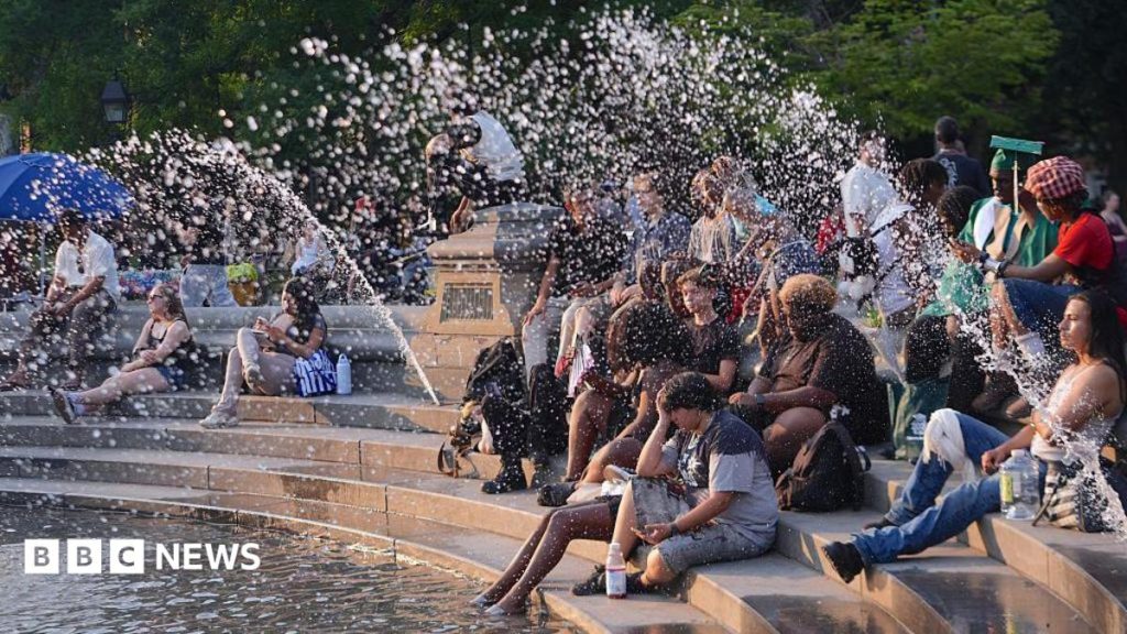 Dangerous heatwave to hit US ahead of holiday weekend