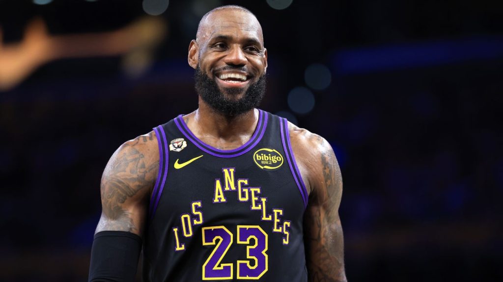 LeBron James informs Lakers he plans to play elsewhere in 2026-27